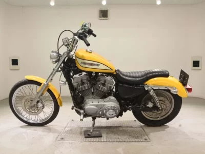 Harley-Davidson HARLEY XL883C