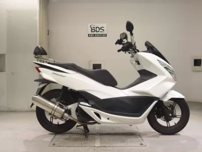 Honda PCX125-2