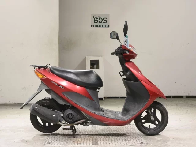 Suzuki ADDRESS V50-3