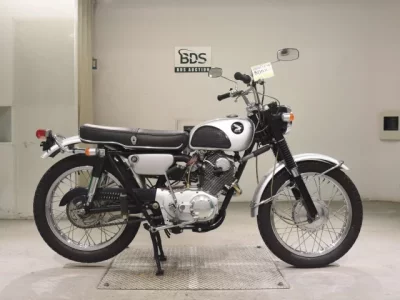 Honda CL72  с аукциона в Японии