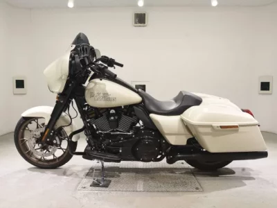 Harley-Davidson HARLEY FLHXST1920  с аукциона в Японии