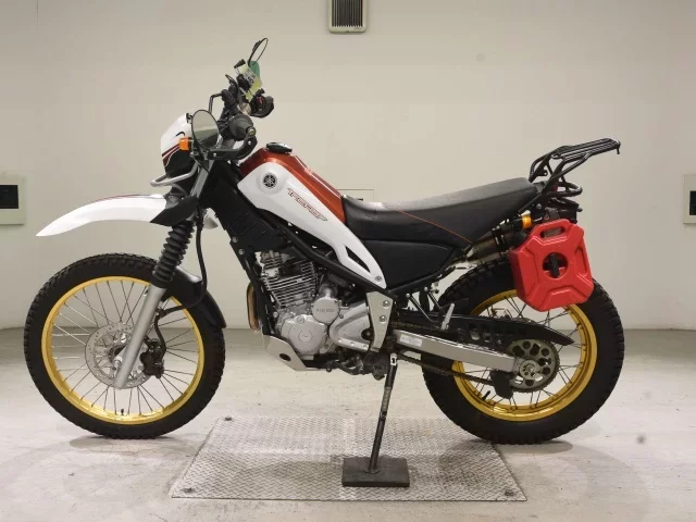 Yamaha SEROW 250-2