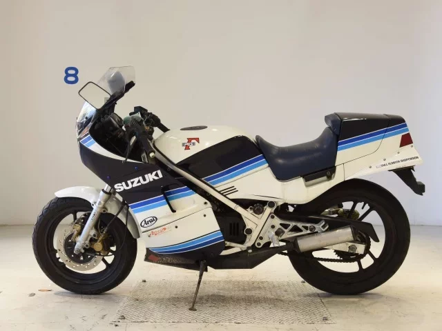 Suzuki RG250