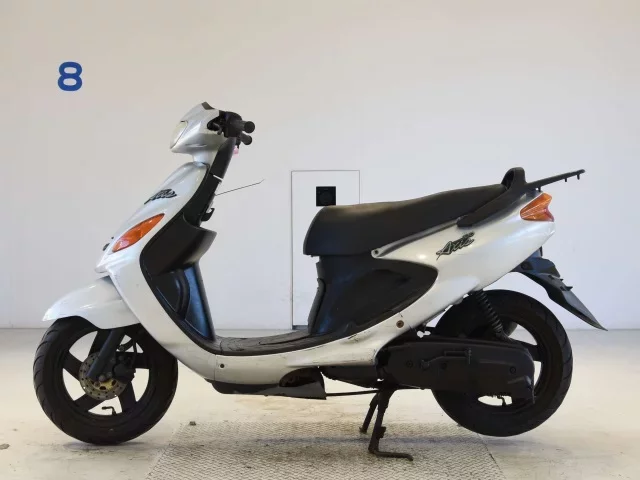 Yamaha AXIS100