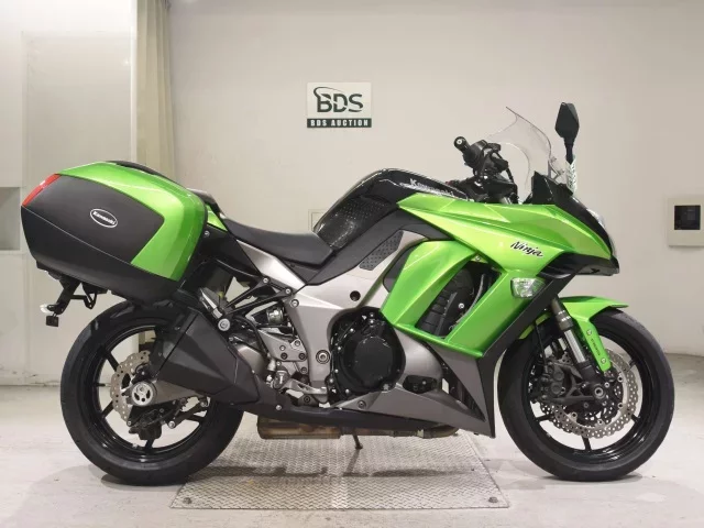 Kawasaki NINJA1000A лот № 7617 оценка 5  с аукциона в Японии