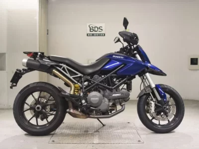 Ducati DUCATI HYPERMOTARD 796