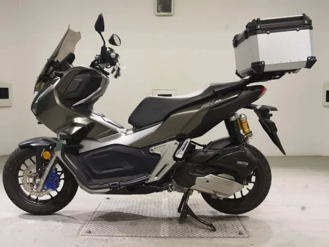 Honda ADV150