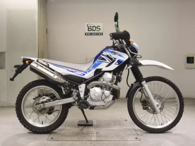 Yamaha SEROW 250-3
