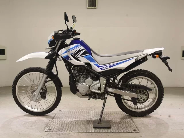 Yamaha SEROW 250-3