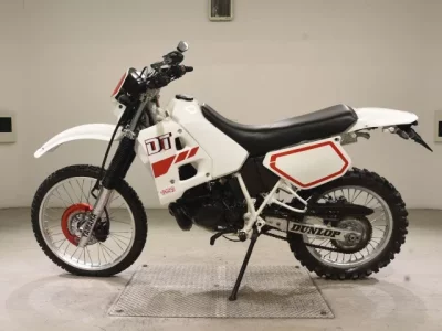 Yamaha DT125R