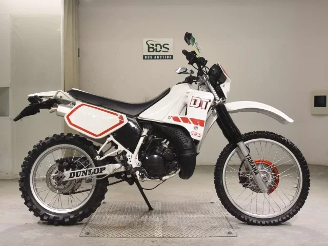 Yamaha DT125R
