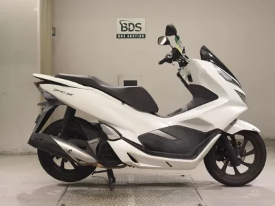Honda PCX125-3