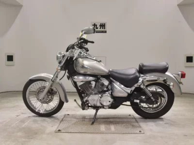 Suzuki INTRUDER 250  с аукциона в Японии