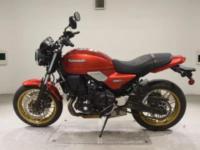 Kawasaki Z650RS  с аукциона в Японии