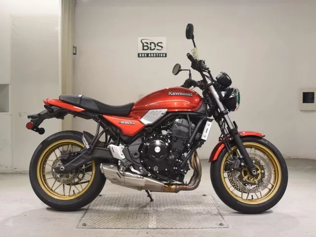 Kawasaki Z650RS лот № 5070 оценка 6  с аукциона в Японии