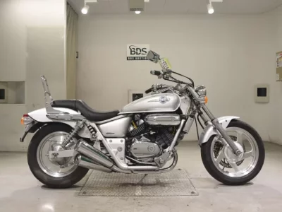 Honda MAGNA 250  с аукциона в Японии