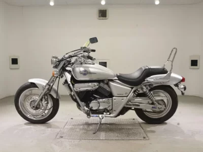 Honda MAGNA 250  с аукциона в Японии