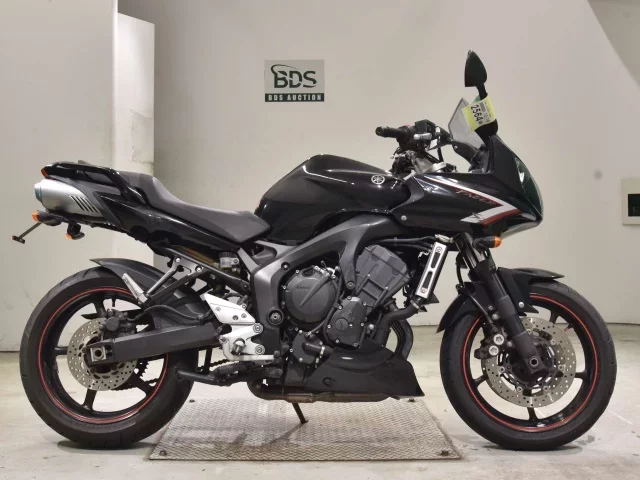 Yamaha FZ-6S FEATHER лот № 2564 оценка 4  с аукциона в Японии