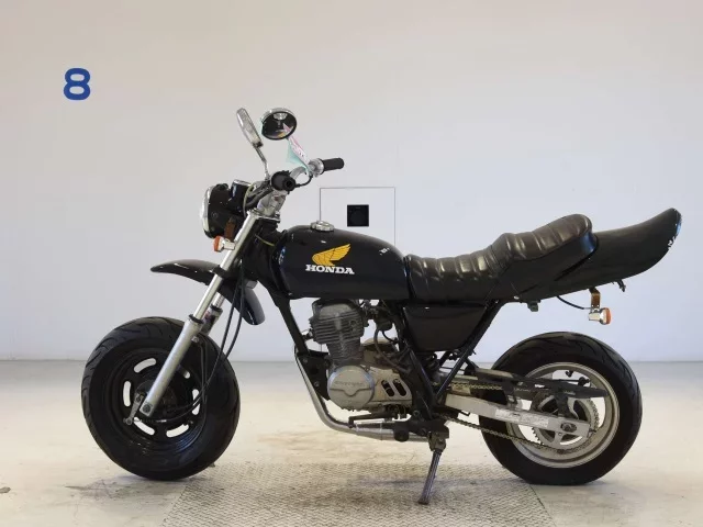 Honda APE50