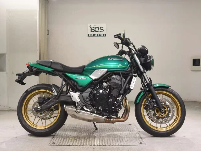 Kawasaki Z650RS лот № 7609 оценка 7  с аукциона в Японии