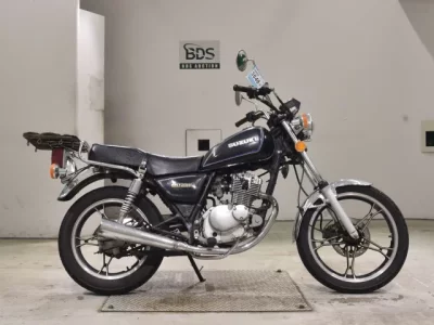 Suzuki GN125H