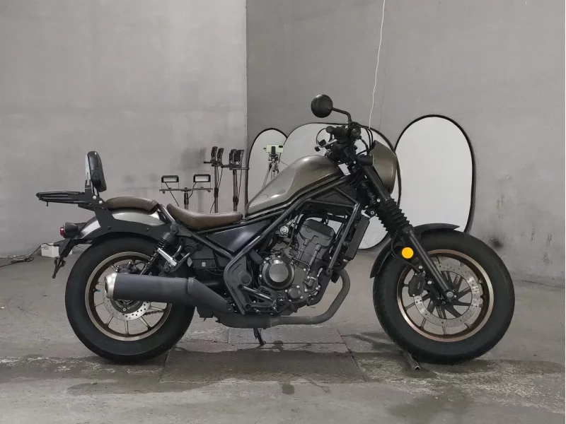 Honda REBEL 250S лот № 7017 оценка 4  с аукциона в Японии
