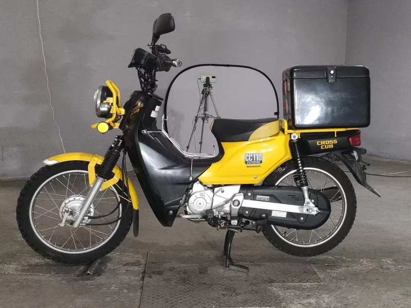 Honda CROSS CUB