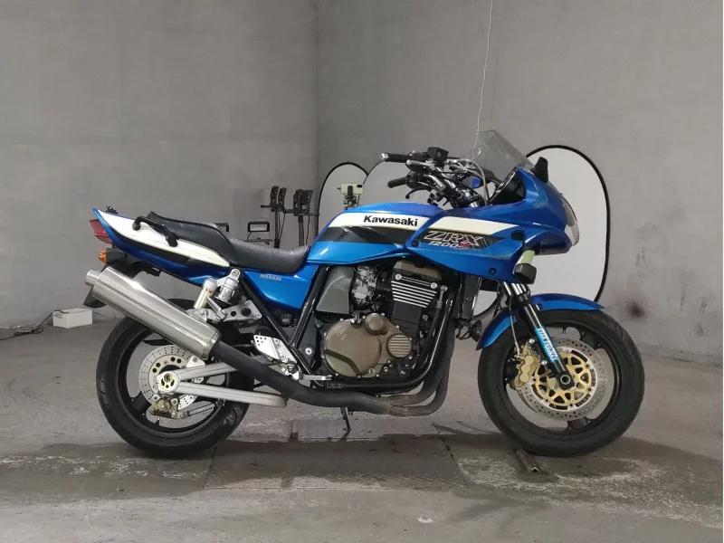 Kawasaki ZRX1200S