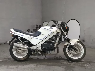 Honda VFR750 TRAINING CAR