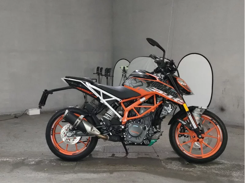 KTM  390 DUKE лот № 7268 оценка 5  с аукциона в Японии