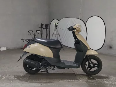Suzuki LET S