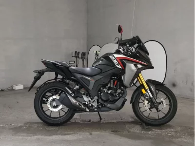 Honda CB200X