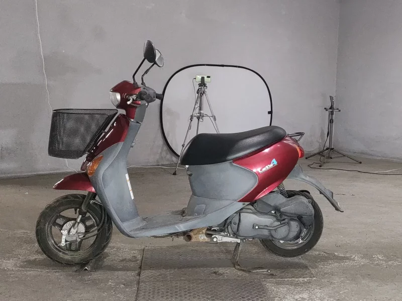 Suzuki LET S4