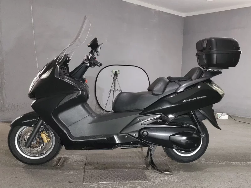 Honda SILVERWING 400