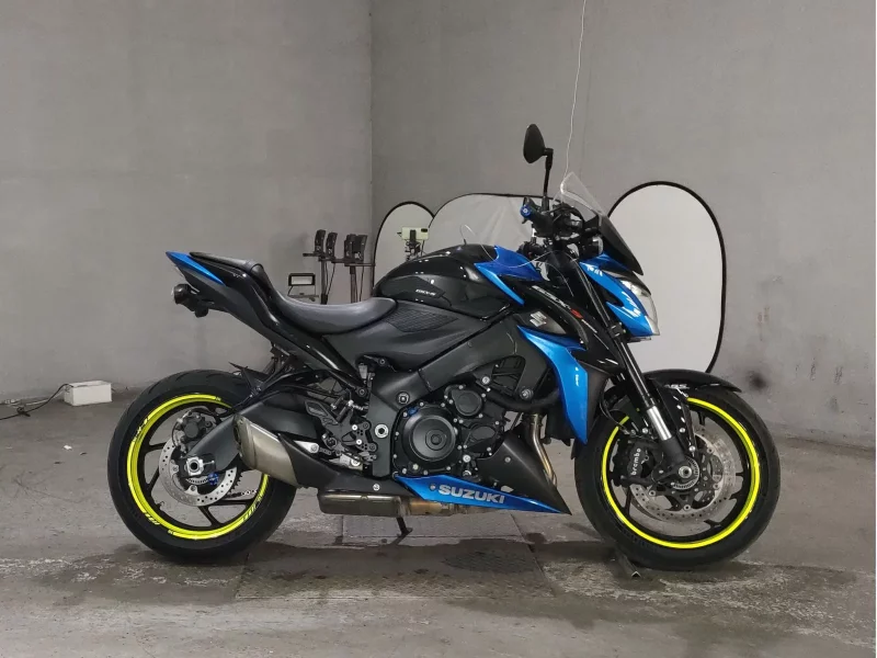 Suzuki GSX-S1000 лот № 7374 оценка 4  с аукциона в Японии