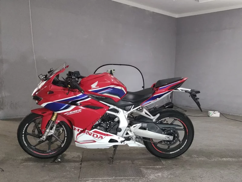 Honda CBR250RR