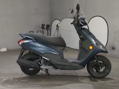 Yamaha AXIS Z