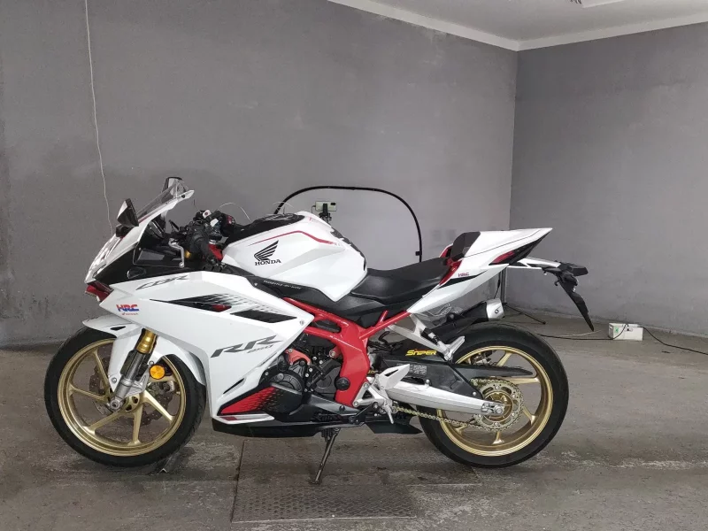 Honda CBR250RR