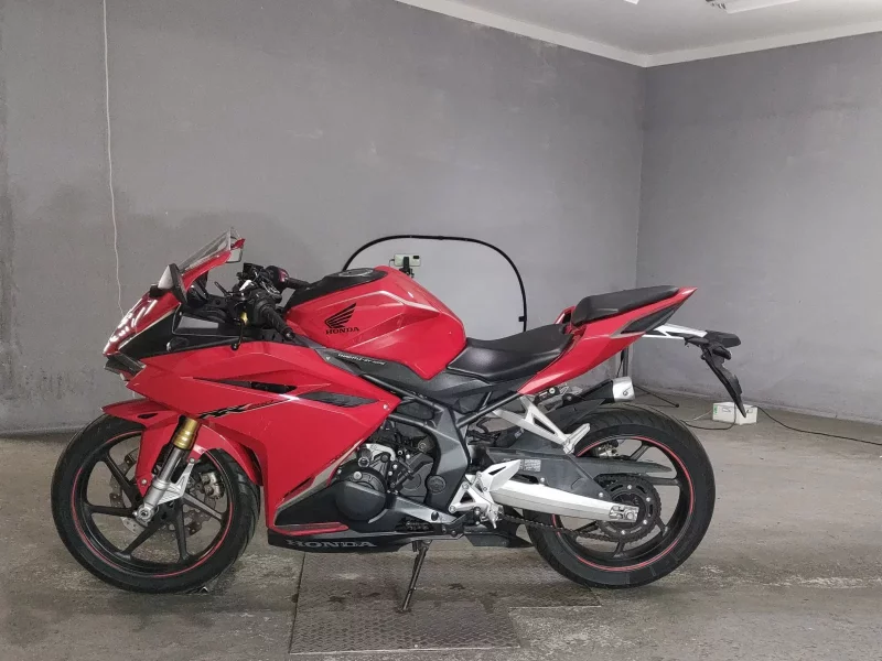 Honda CBR250RR