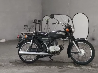 Suzuki K90