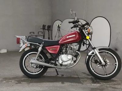 Suzuki GN125H