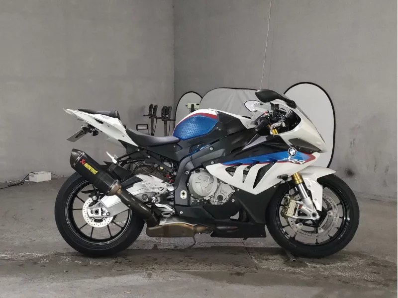 BMW  S1000RR лот № 7475 оценка 4  с аукциона в Японии