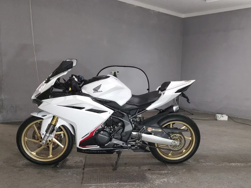 Honda CBR250RR