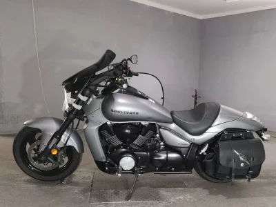 Suzuki BOULEVARDM109R