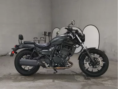 Kawasaki ELIMINATOR 400-1