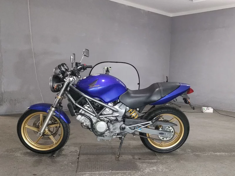 Honda VTR250