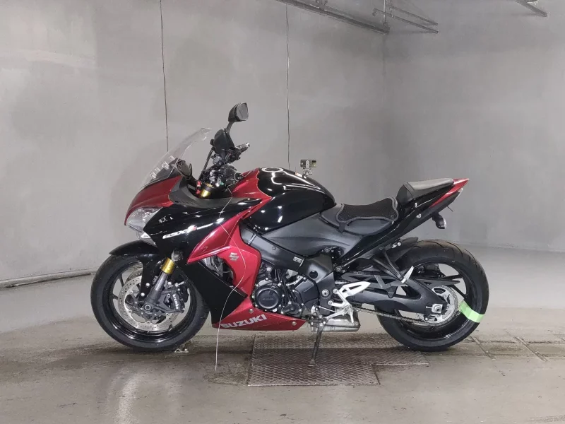 Suzuki GSX-S1000F