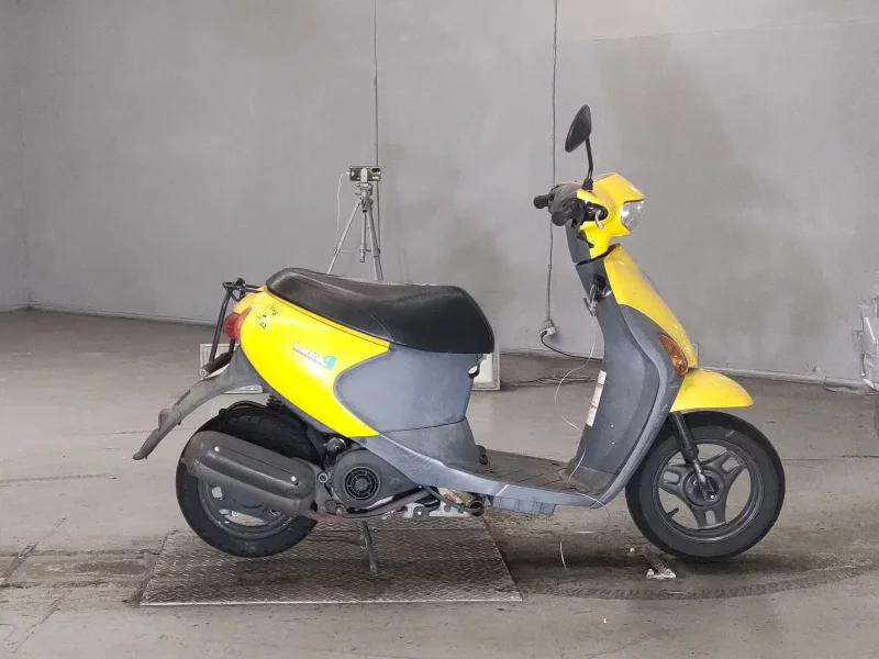 Suzuki LET S4
