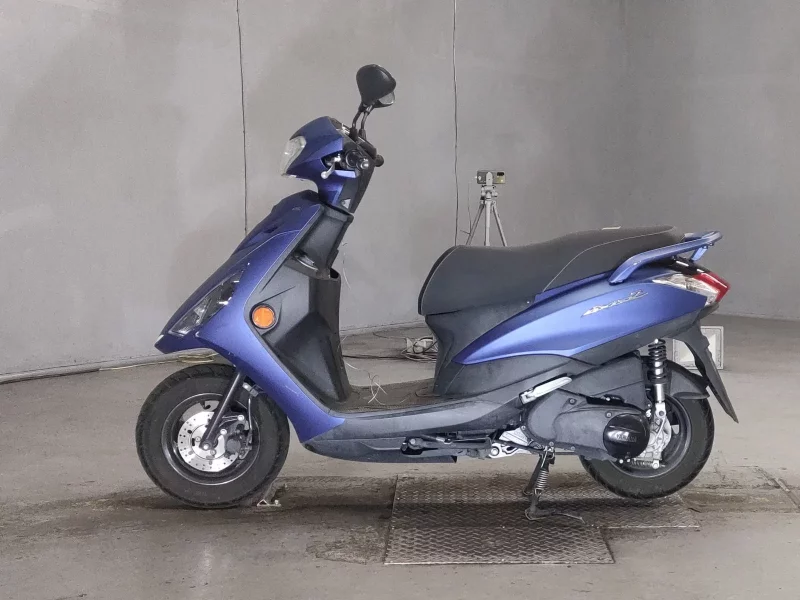 Yamaha AXIS Z