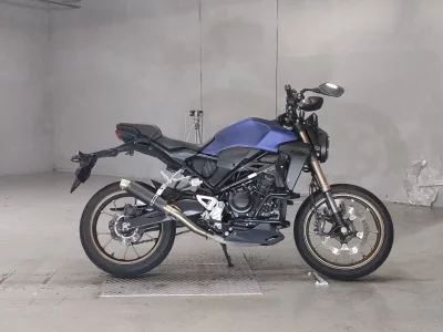 Honda CB250R